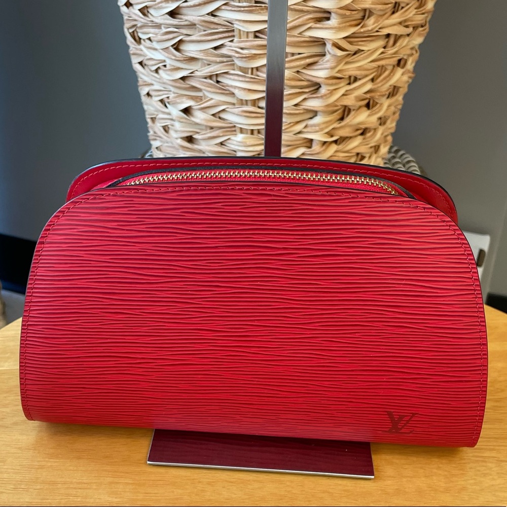 LOUIS VUITTON DAUPHINE IN EPI RED SP0968‼️PURGE SALE‼️